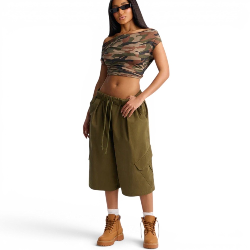 NWT Fashion Nova XL Green Cargo She's A Keeper Shorts 100% Cotton Utility Baggy